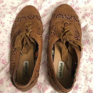 Not Rated Oxfords Tan Size 6